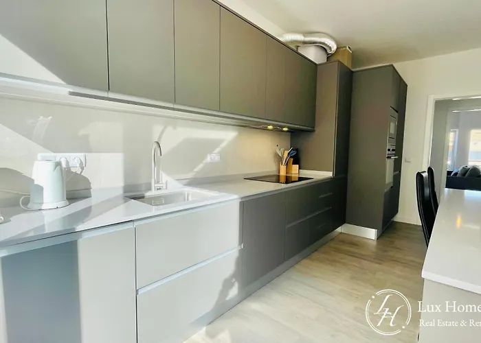 Luzdomar - Seaview Terrace - 600m 公寓 拉哥斯